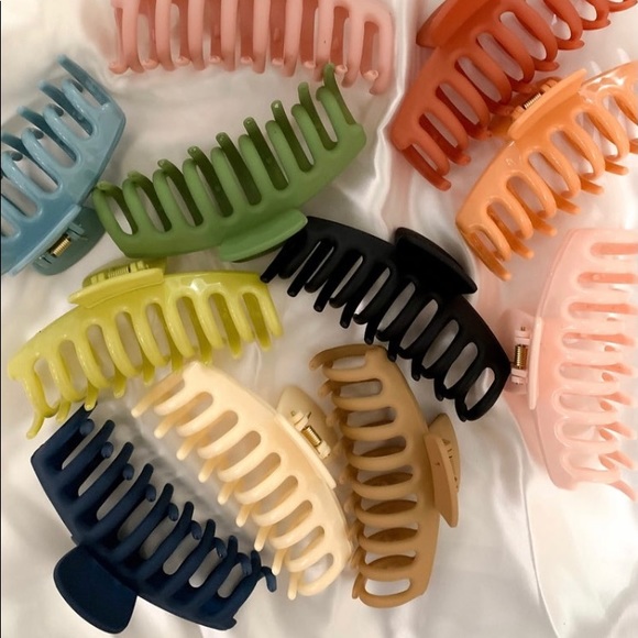 Colored claw clips…are very sturdy and will keep your hair up all day! - Picture 4 of 4